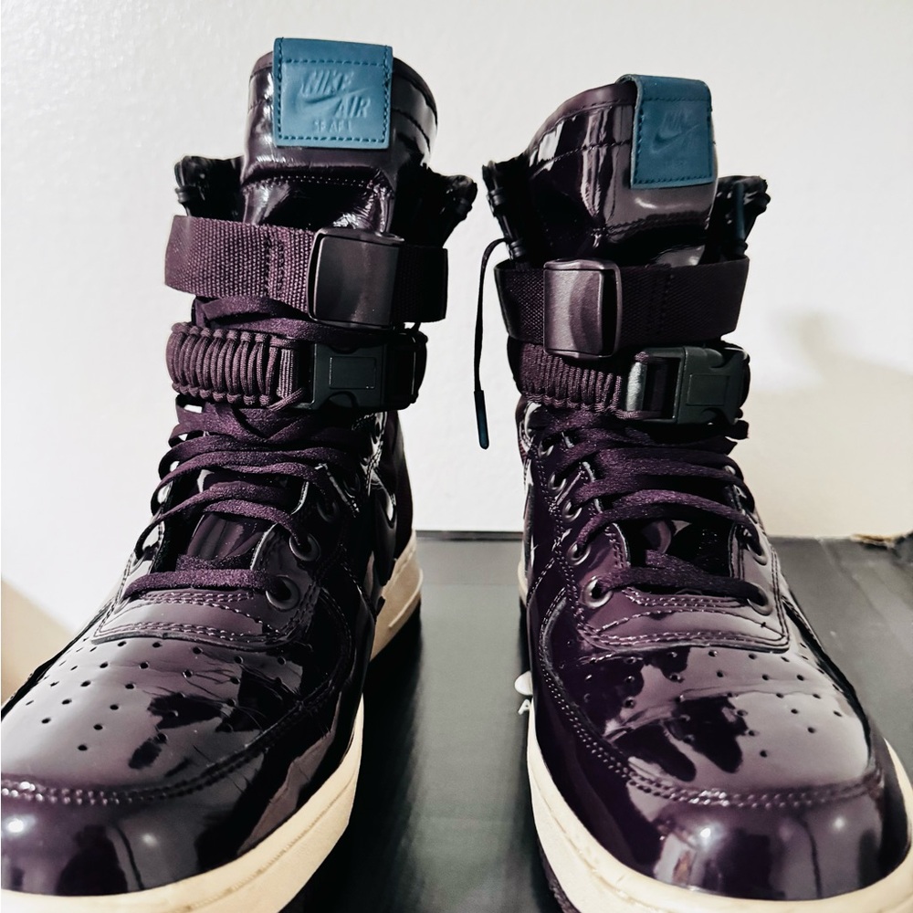 Nike W SF AF1 SE PRM
